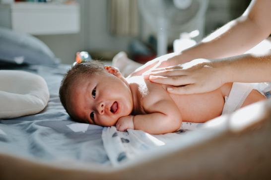 Massage bébé et jeunes enfants