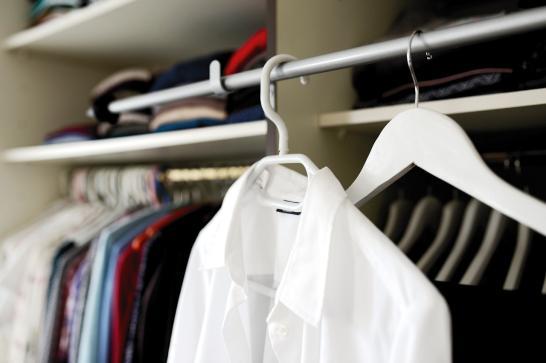 Conseil en image - Le tri de dressing et accompagnement shopping