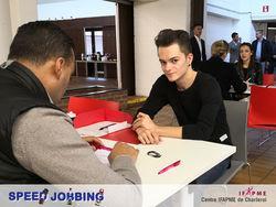 Patron et demandeur d'emploi discussion