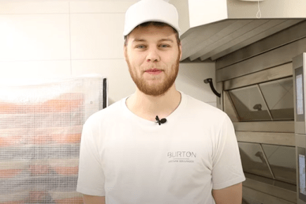 Vignette - Simon Burton, diplômé en Boulangerie – Pâtisserie à l’IFAPME